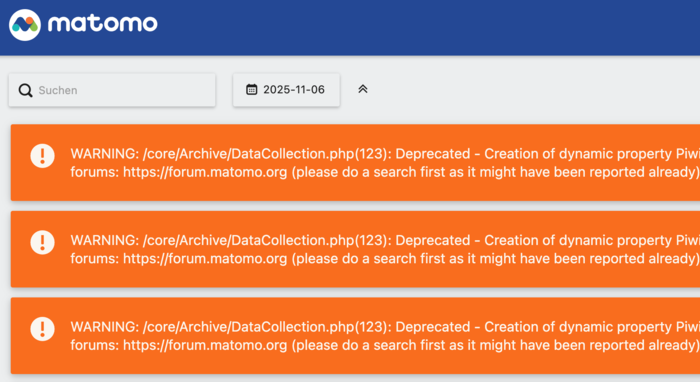 Matomo Backendausschnitt mit Warnmeldungen